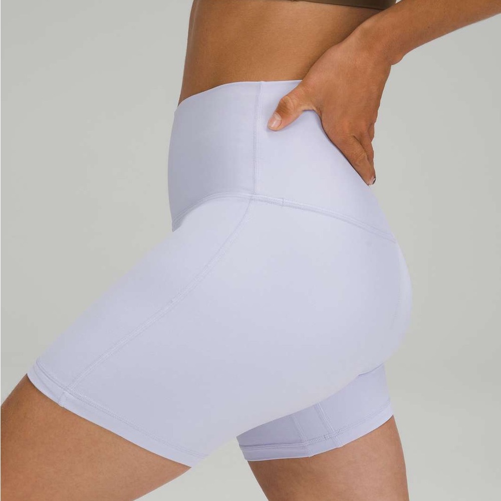 lululemon Align™ High-Rise Short 6" - Picture 2 of 4